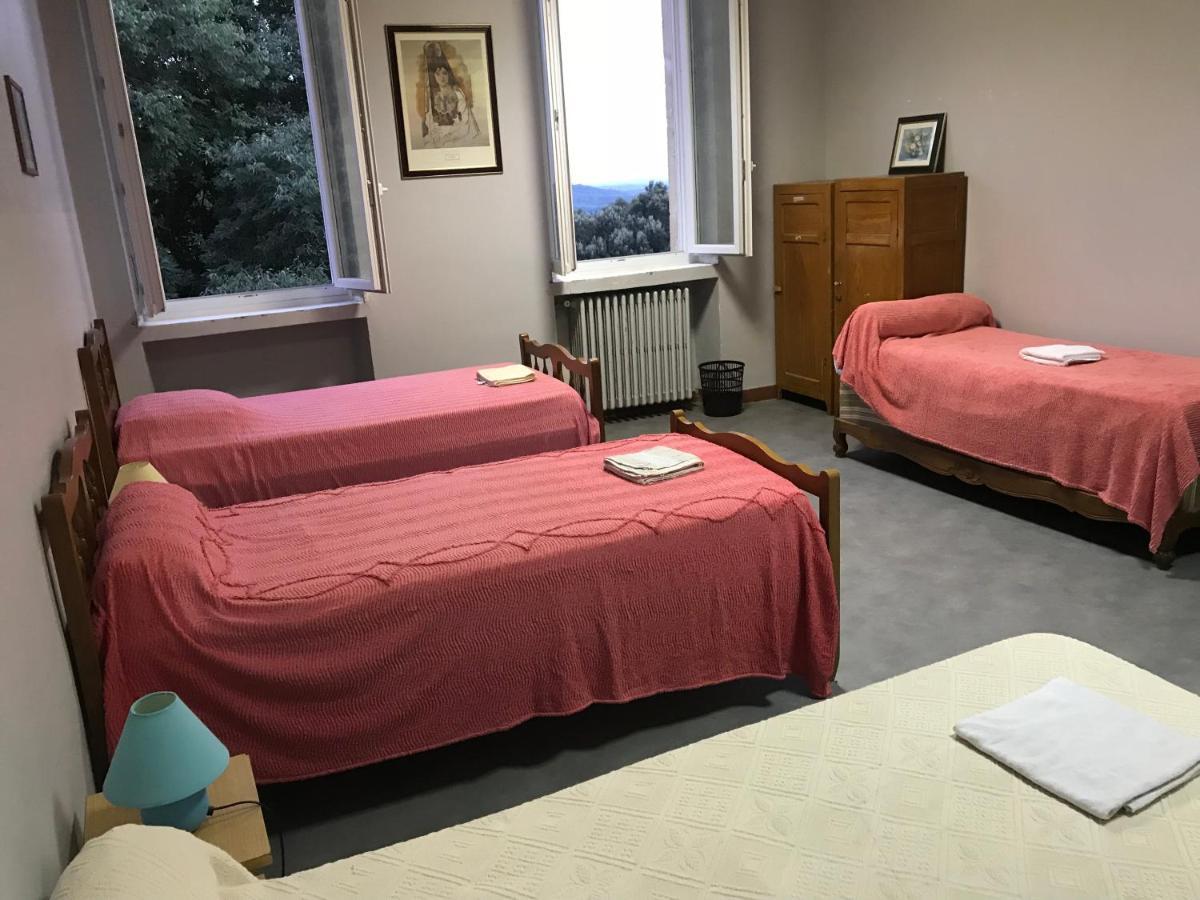 Prime Combe Hostel Fontanes  ภายนอก รูปภาพ